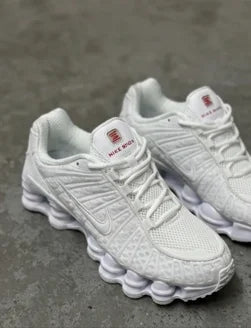 Nike Shox TL - Ultra Liviano - Blancos